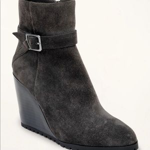 NWB Splendid Grey Suede Wedge Ankle Boots 7.5